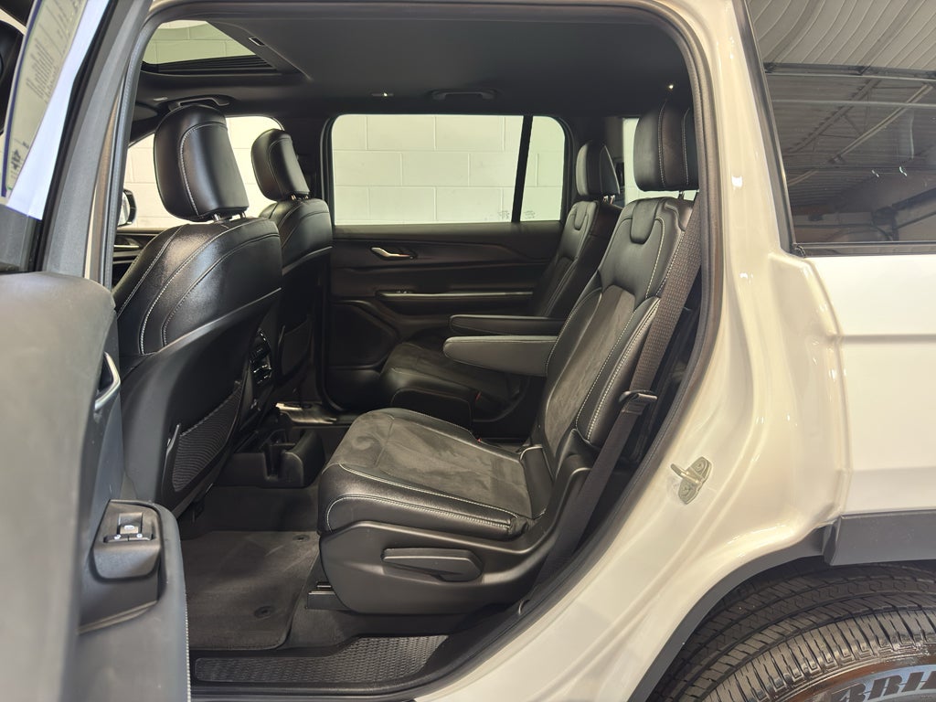 2023 Jeep Grand Cherokee L Altitude X