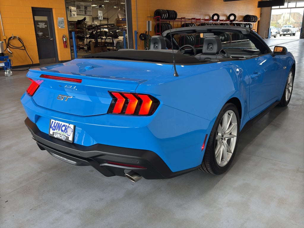 2025 Ford Mustang GT Premium