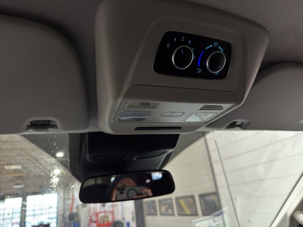 2023 Ford Transit Passenger Wagon XL