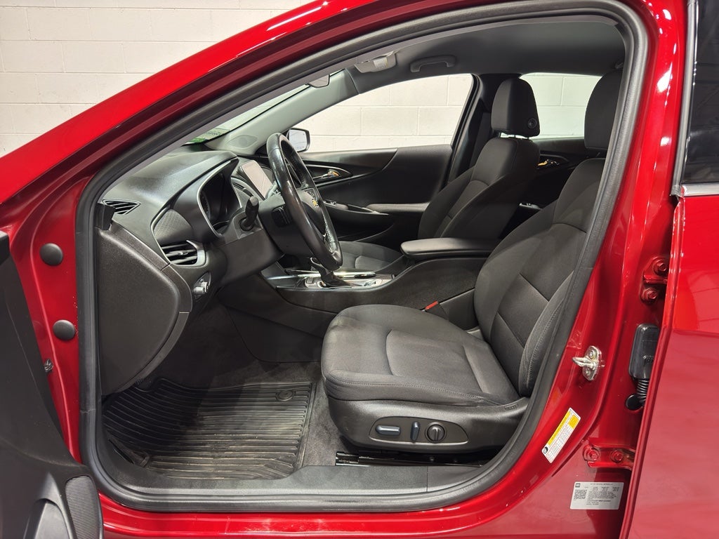 2022 Chevrolet Malibu RS