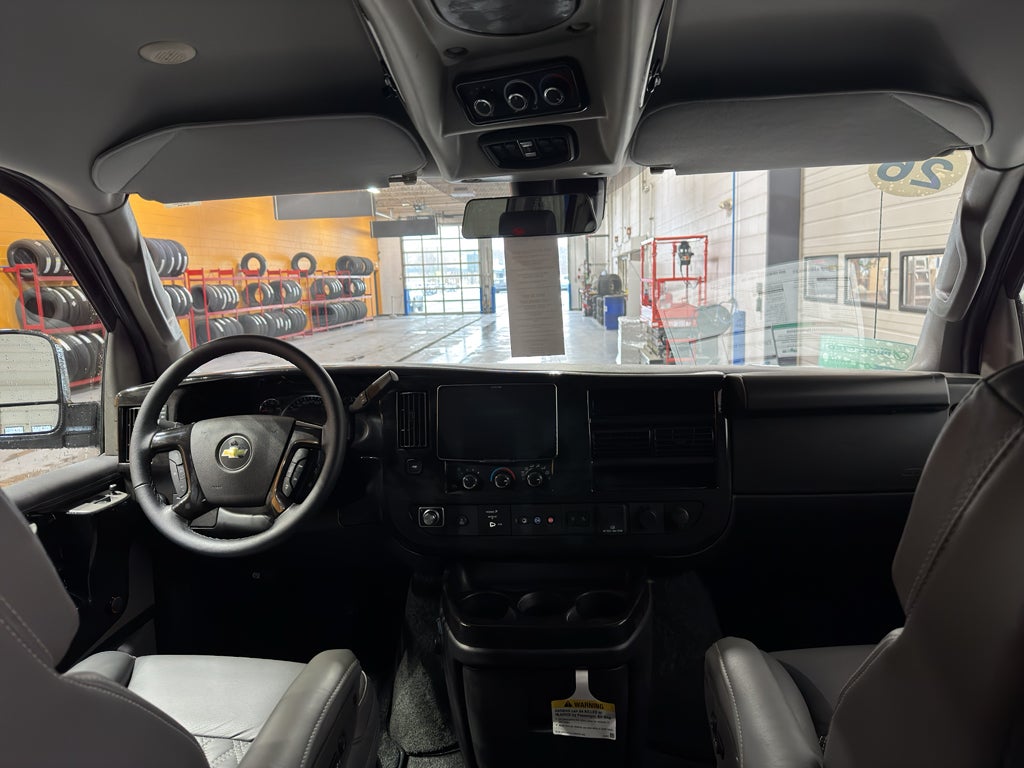 2025 Chevrolet Express Cargo 2500 WT