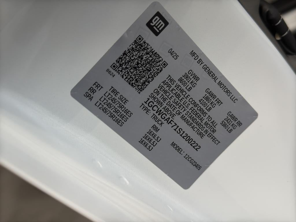 2025 Chevrolet Express Cargo 2500 WT