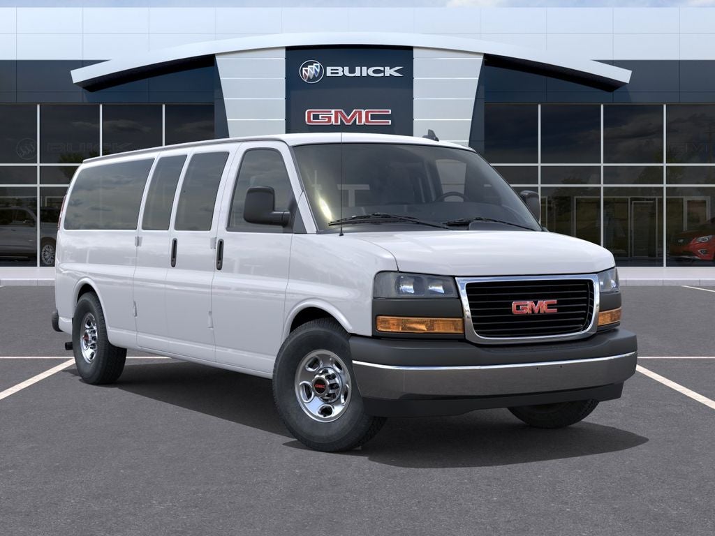2026 GMC Savana Passenger LT