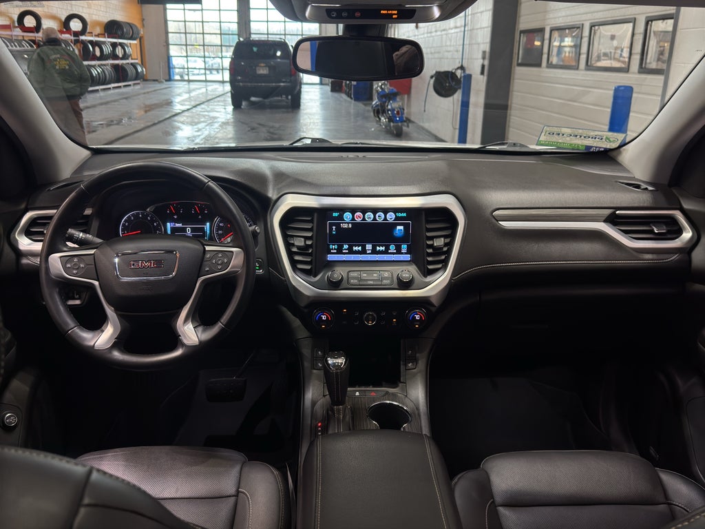 2019 GMC Acadia SLT