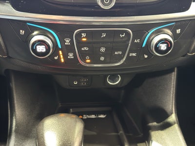 2022 Chevrolet Traverse Premier