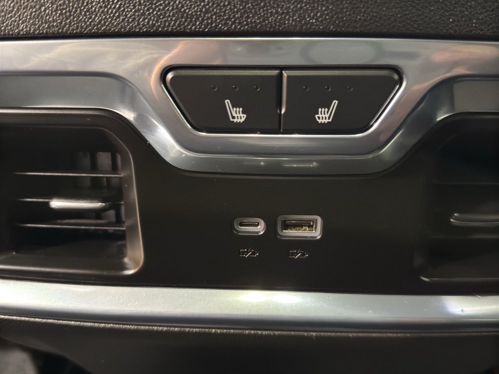 2025 GMC Sierra 3500 HD Denali