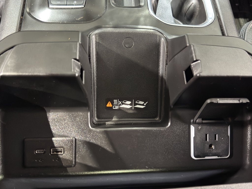 2025 GMC Sierra 3500 HD Denali