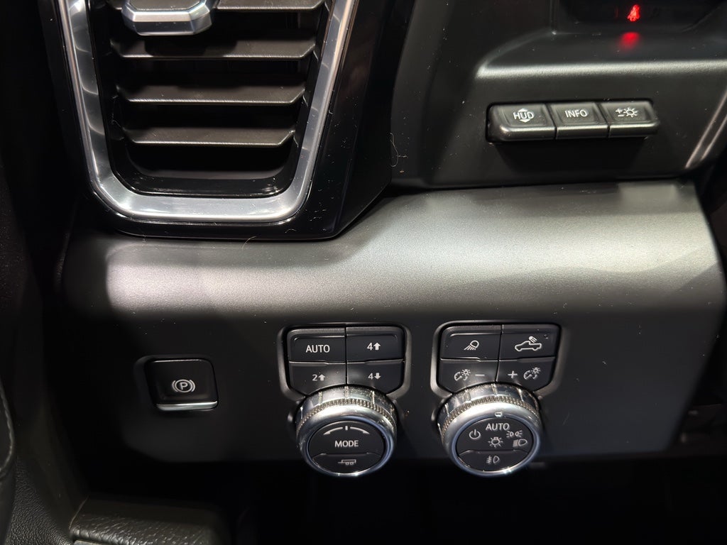 2025 GMC Sierra 3500 HD Denali