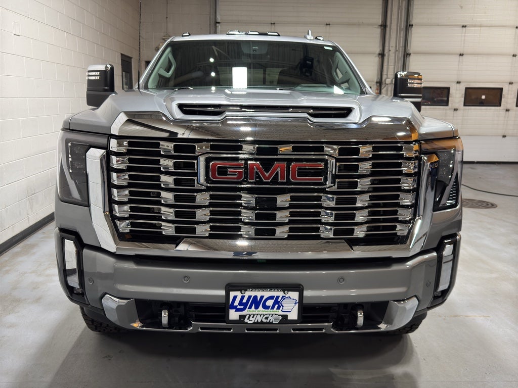 2025 GMC Sierra 3500 HD Denali