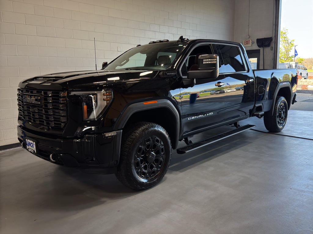 2025 GMC Sierra 3500 HD Denali Ultimate