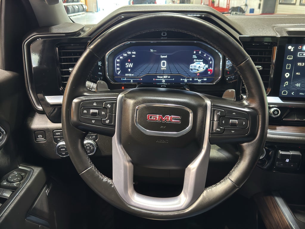 2023 GMC Sierra 1500 SLT