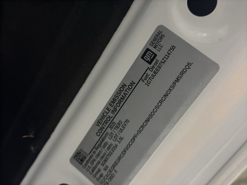 2025 GMC Sierra 1500 AT4