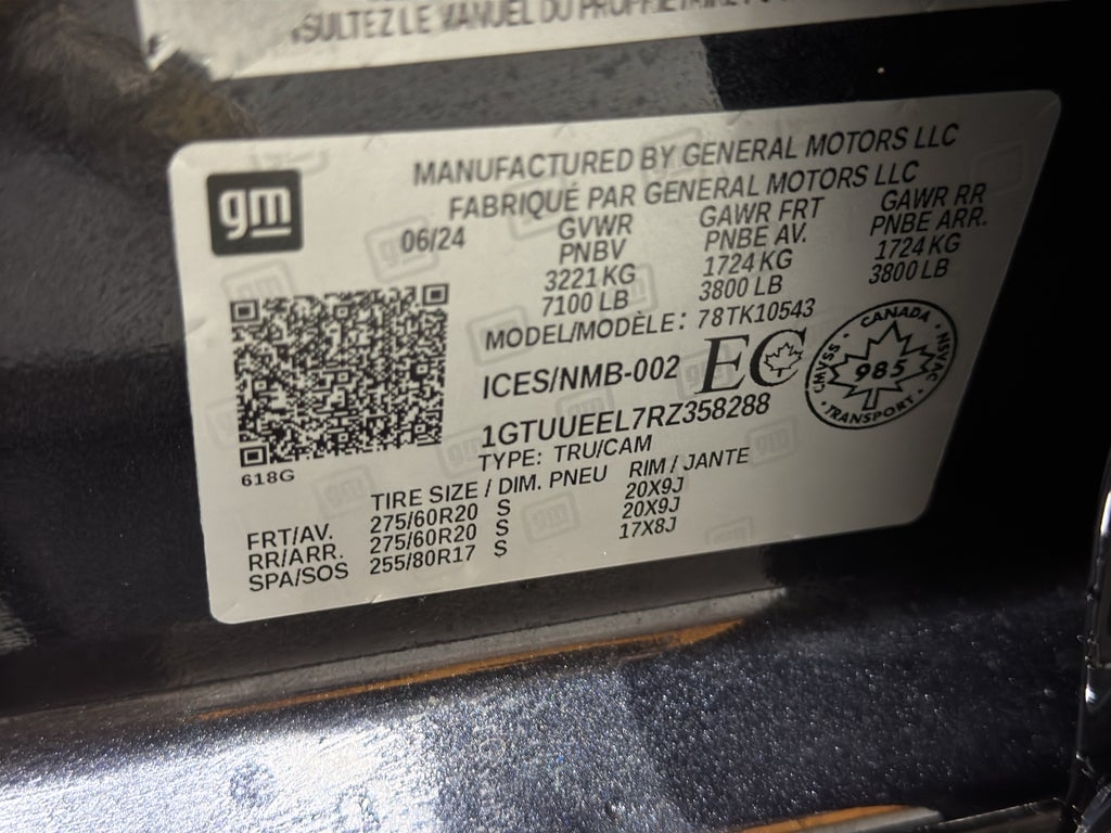 2024 GMC Sierra 1500 AT4