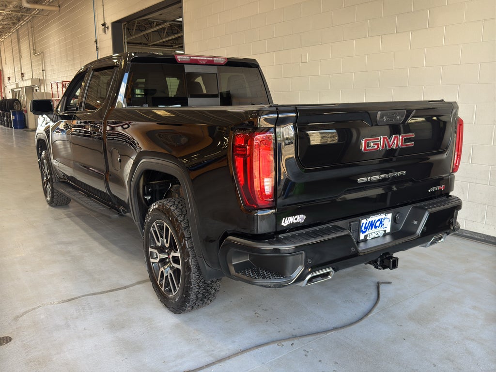 2022 GMC Sierra 1500 AT4