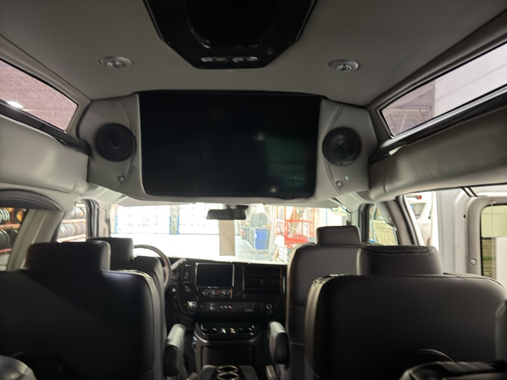 2025 GMC Savana Cargo 2500 Work Van