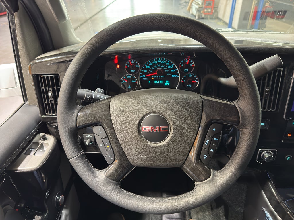 2025 GMC Savana Cargo 2500 Work Van