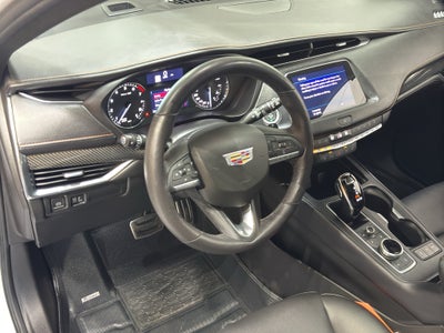 2023 Cadillac XT4 Sport