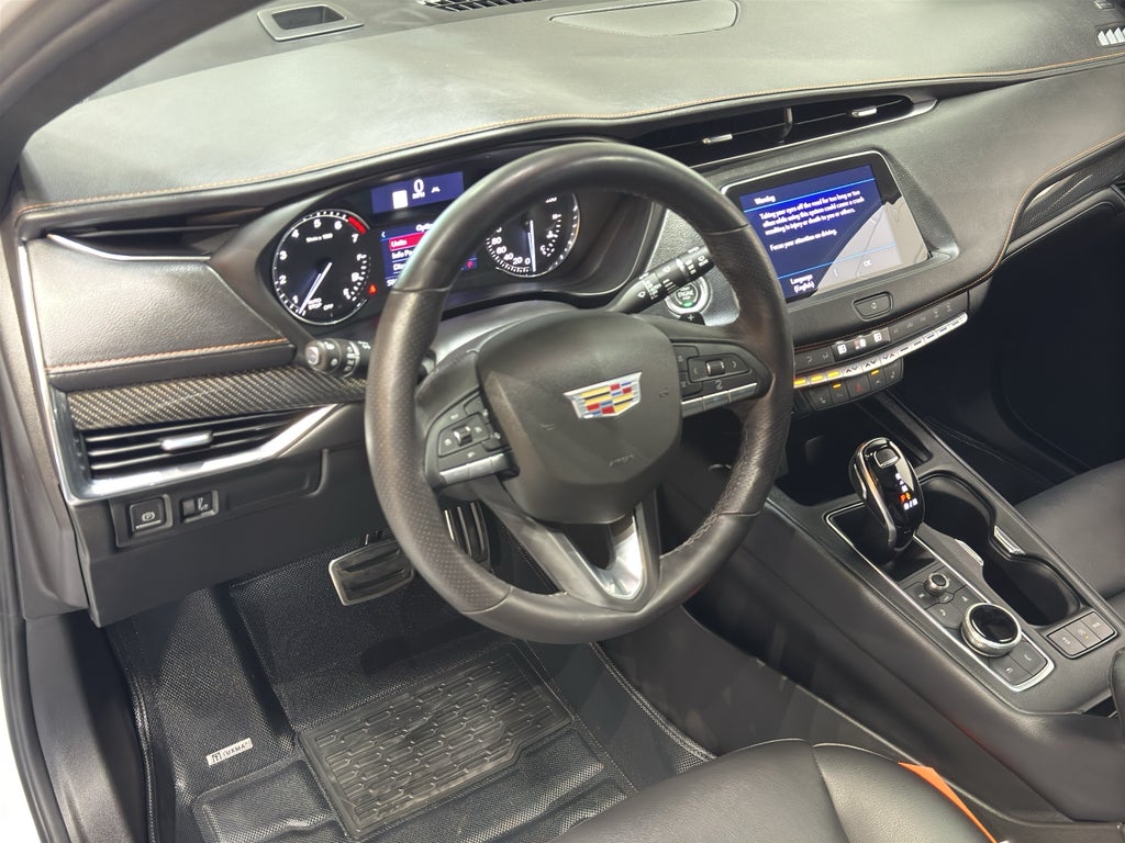 2023 Cadillac XT4 Sport
