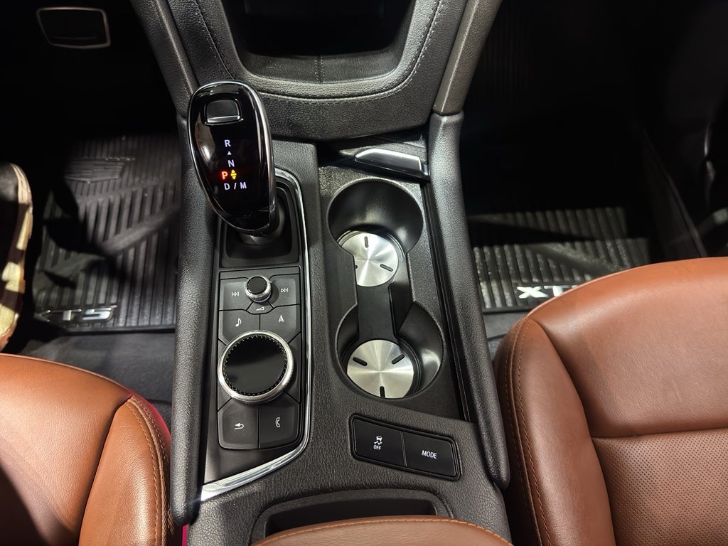 2024 Cadillac XT5 Sport