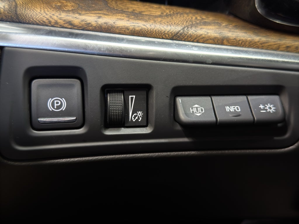 2023 Cadillac XT5 Sport