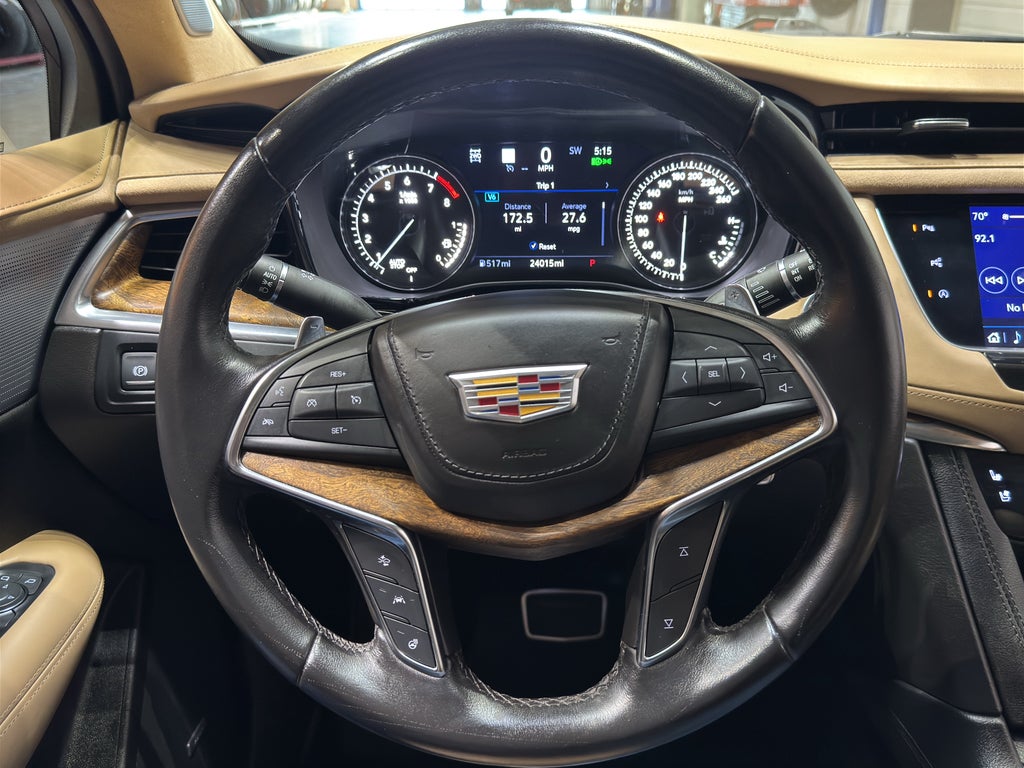 2022 Cadillac XT5 Sport