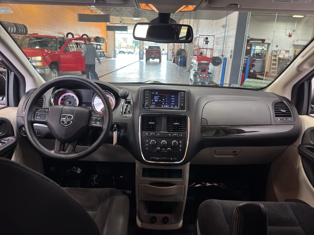 2020 Dodge Grand Caravan SE