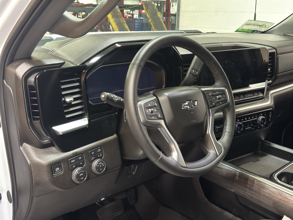 2025 Chevrolet Silverado 2500 HD LTZ