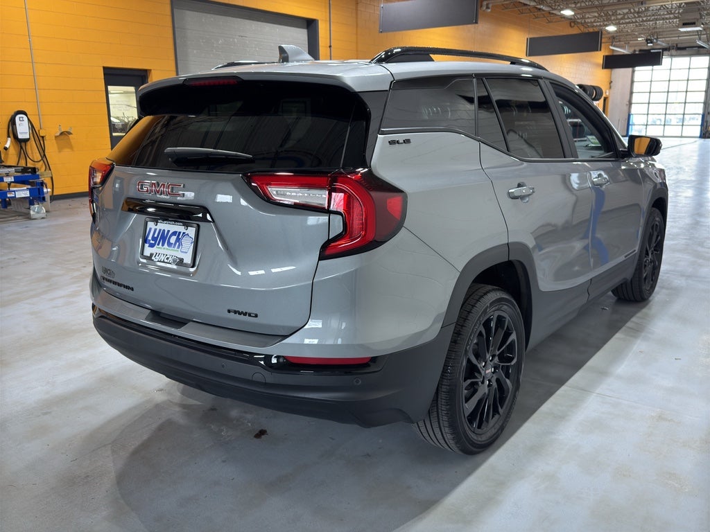 2024 GMC Terrain SLE