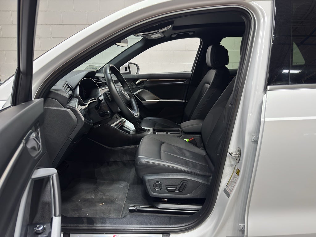 2025 Audi Q3 S line Premium