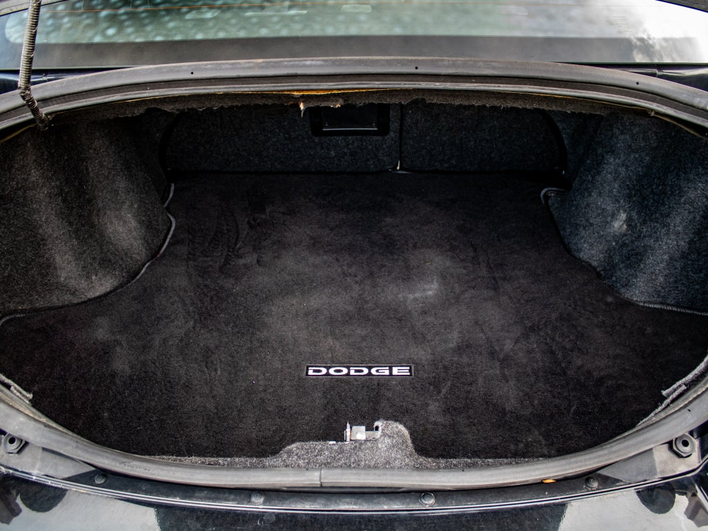 2011 Dodge Avenger Lux