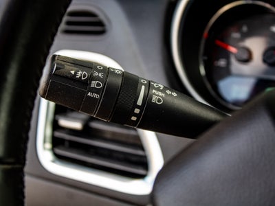 2011 Dodge Avenger Lux