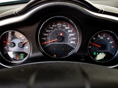 2011 Dodge Avenger Lux