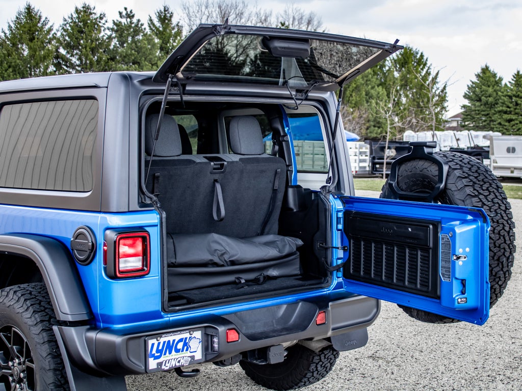 2024 Jeep Wrangler 2-Door Willys 4x4