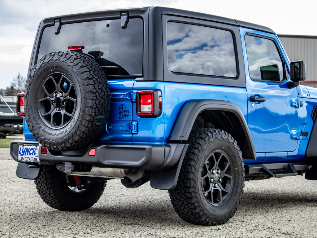 2024 Jeep Wrangler 2-Door Willys 4x4