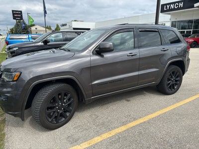 2021 Jeep Grand Cherokee Laredo X 4x4