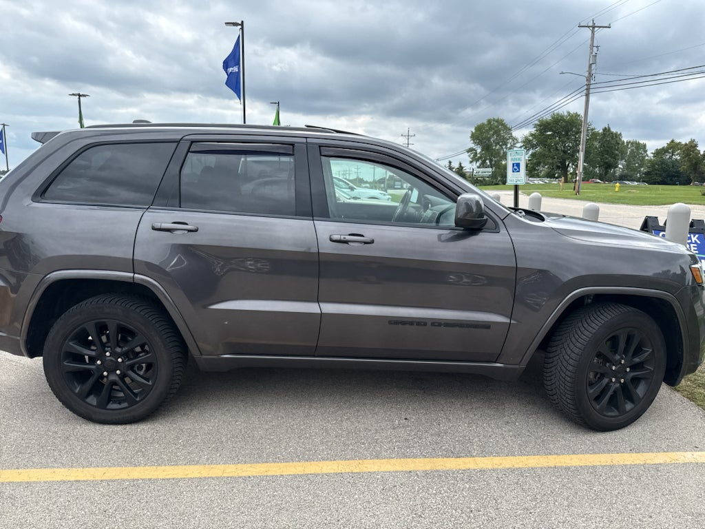 2021 Jeep Grand Cherokee Laredo X 4x4