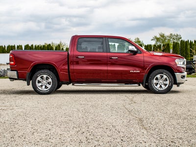 2019 RAM 1500 Laramie Crew Cab 4x4 5'7" Box