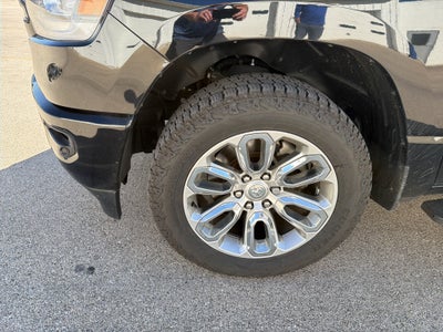 2023 RAM 1500 Laramie Crew Cab 4x4 5'7" Box