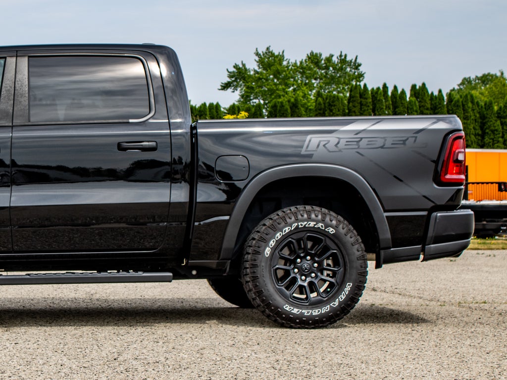 2025 RAM 1500 Rebel Crew Cab 4x4 5'7" Box