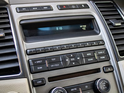 2010 Ford Taurus SE