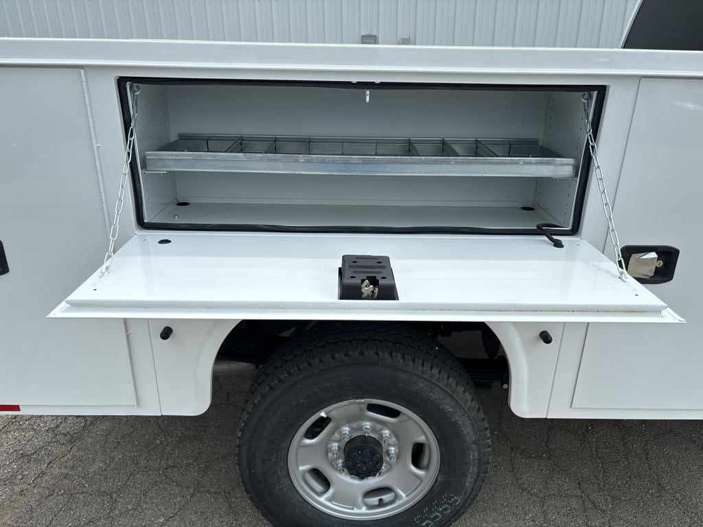 2024 GMC Sierra 2500 HD Pro