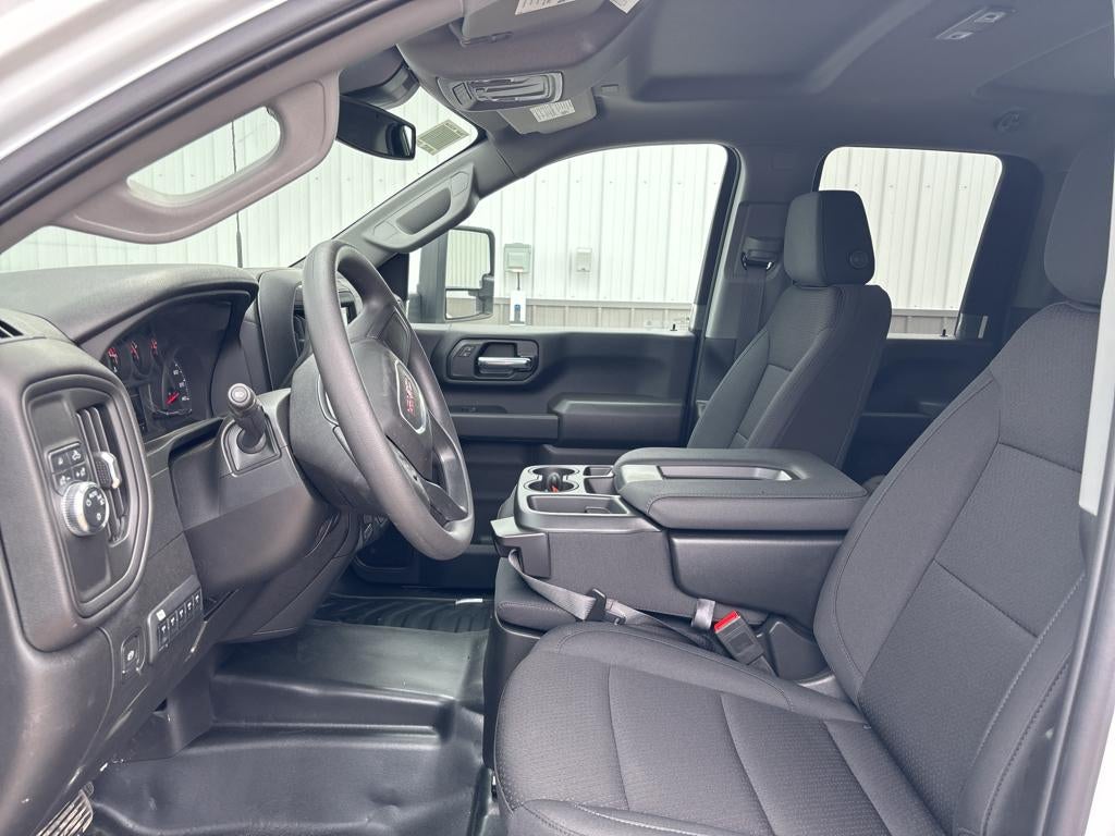 2024 GMC Sierra 2500 HD Pro
