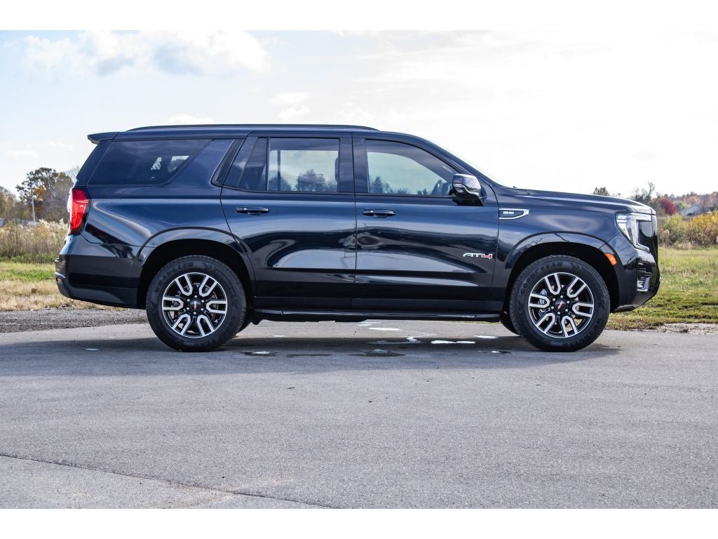 2022 GMC Yukon AT4