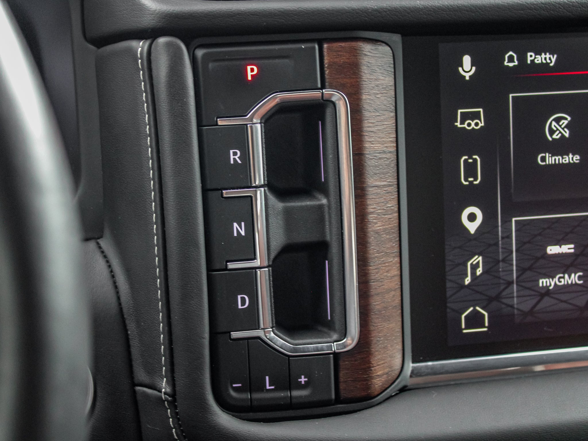 2024 GMC Yukon XL Denali Ultimate