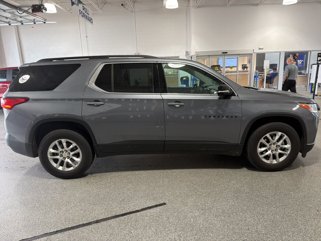 2019 Chevrolet Traverse LT Cloth