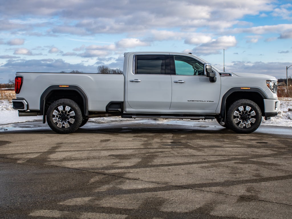 2022 GMC Sierra 3500 HD Denali