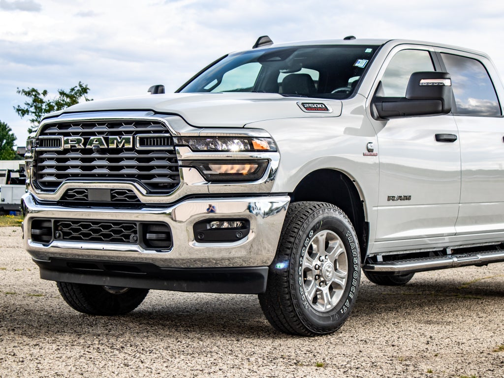 2025 RAM 2500 Big Horn Crew Cab 4x4 6'4" Box