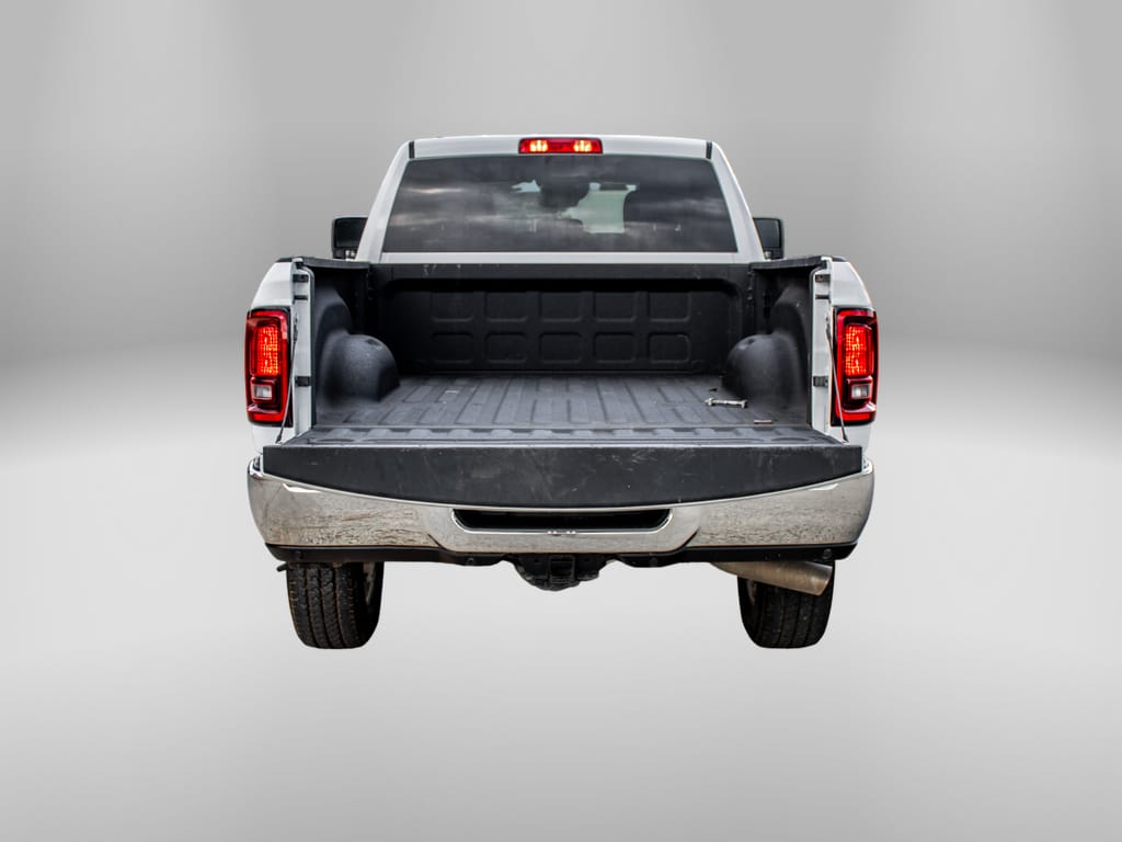 2025 RAM 2500 Big Horn Crew Cab 4x4 6'4" Box