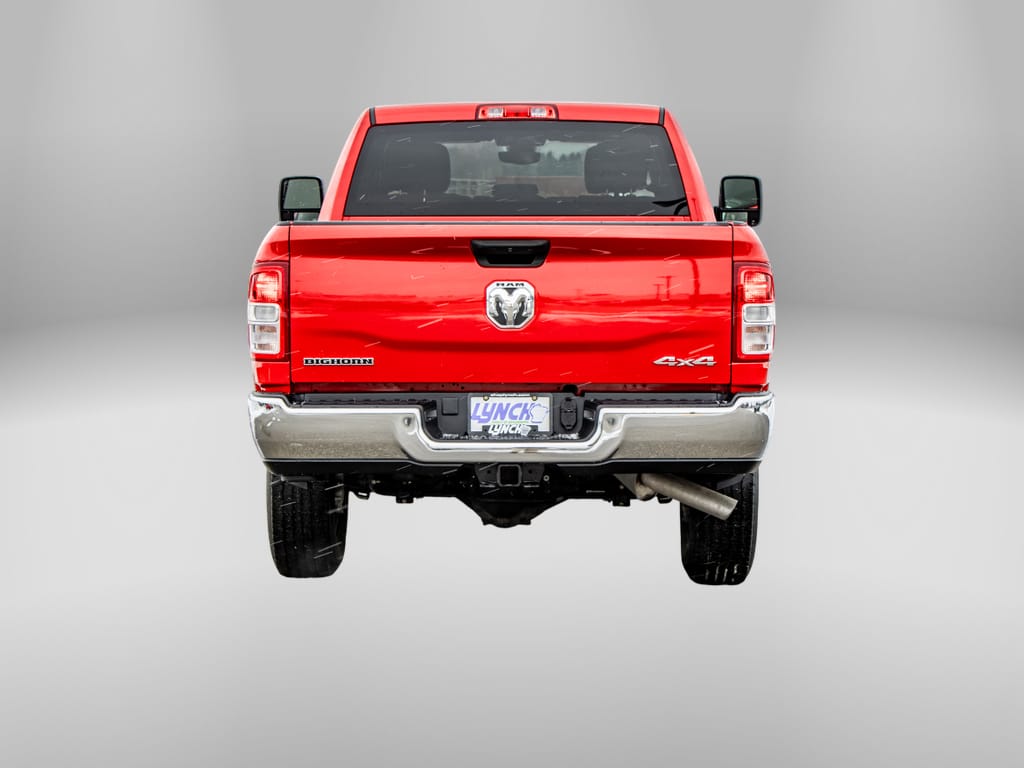 2024 RAM 2500 Big Horn Crew Cab 4x4 6'4" Box
