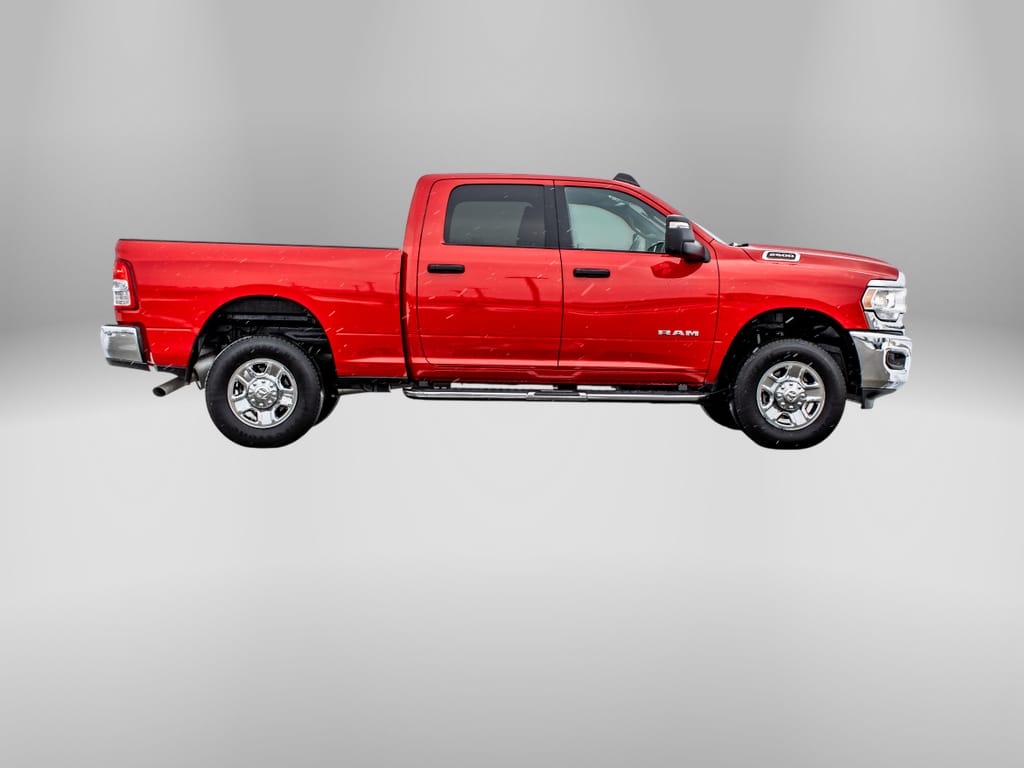 2024 RAM 2500 Big Horn Crew Cab 4x4 6'4" Box